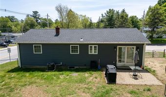 1 Grant Dr, Coventry, RI 02816