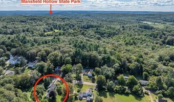 60 Chaplin St, Chaplin, CT 06235