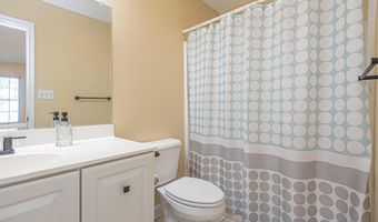 12529 DEER POINT Cir, Berlin, MD 21811