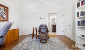 2 Lifestyle Ct, Arden, NC 28704