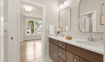 8613 MELWOOD Rd, Bethesda, MD 20817