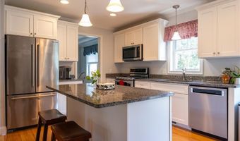 51 Watercress Ct, Coventry, RI 02816