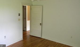 556 ORKNEY GRD, Basye, VA 22810