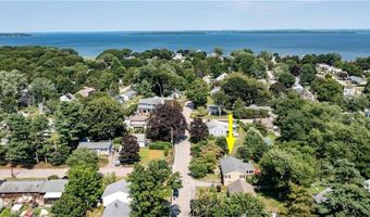 41 Mount View Ave, North Kingstown, RI 02852