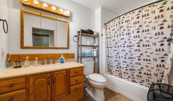 2 CR N2261, Alpine, AZ 85920