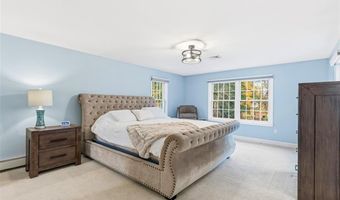 27 Christine Dr, Barrington, RI 02806