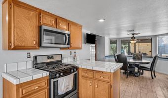 12856 Morning Star Rd, Apple Valley, CA 92308