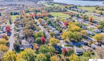 1614 Gateway Dr, Albert Lea, MN 56007