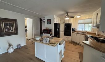 34800 S MESQUITE Dr, Black Canyon City, AZ 85324