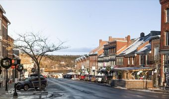 78 Main St, Belfast, ME 04915