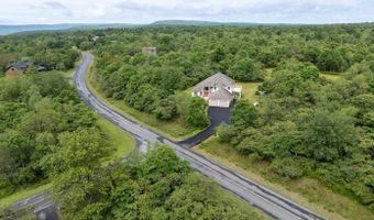 478 Patten Cir, Albrightsville, PA 18210