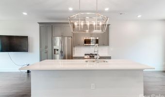931 Cityscape Dr, Charlotte, NC 28205
