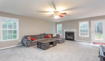 11 COTTONWOOD Dr, Barboursville, VA 22923