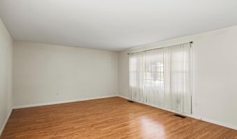 3412 MOYLAN Dr, Bowie, MD 20715