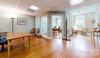 49 Broadway St 201, Asheville, NC 28801