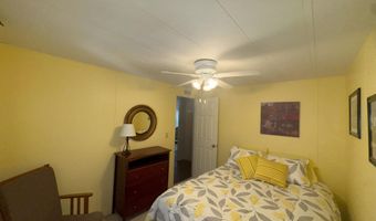 905 Dogwood Dr, Barefoot Bay, FL 32976