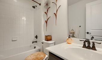 734 FALCON Ln, Aberdeen, MD 21001