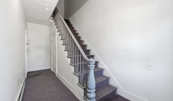 10 Pearl St, Auburn, ME 04210