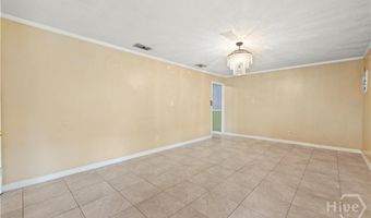 2206 N Fernwood Dr, Savannah, GA 31404