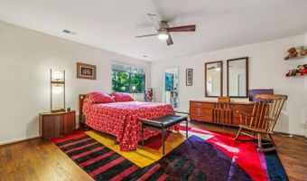 9305 FRIARS Rd, Bethesda, MD 20817