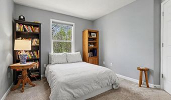 4338 Trail E Dr NE, Ada, MI 49301