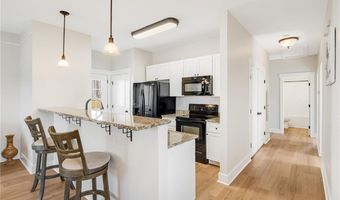 11 Byrdcliffe Ln, Asheville, NC 28805