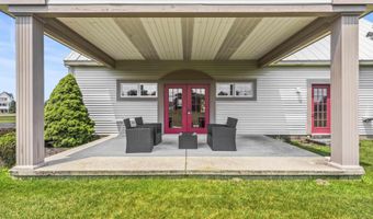 3316 Lakeland Dr, Arcadia, MI 49613
