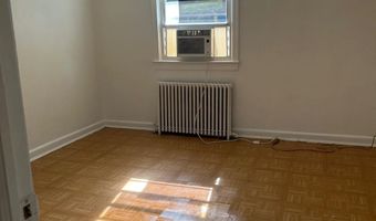 2633 30TH St SE 2, Washington, DC 20020