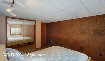 824 Gerald, Flushing, MI 48433