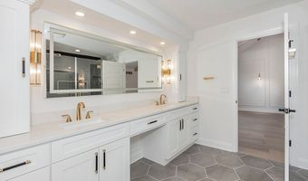 29549 N Hilltop Rd, Orange, OH 44022