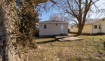 708 N Madison St, Lincoln, IL 62656