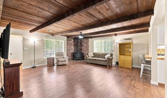 10840 Cedar St, Armona, CA 93202