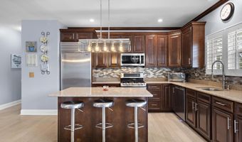 153 Vivas Dr, Barnegat, NJ 08005