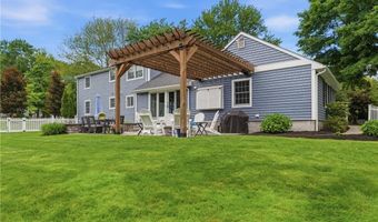 1 Blacksmith Rd, Lincoln, RI 02865