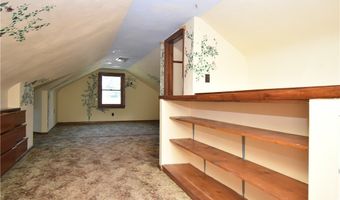 209 Sipple Ave, Amherst, OH 44001