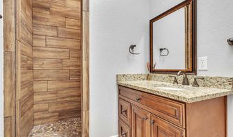 5406 Steele Rd, Baker, FL 32531