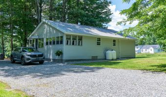 333 Smithfield Rd, Belgrade, ME 04917