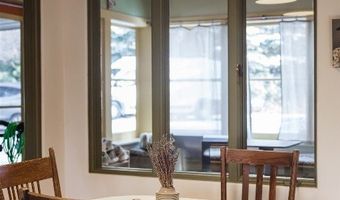 1232 N 8th Ave, Bozeman, MT 59715