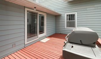 804 6th Ave, Alton, IA 51003