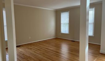 9425 SPRUCE TREE Cir, Bethesda, MD 20814