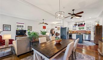 405 NW 5th St, Bentonville, AR 72712