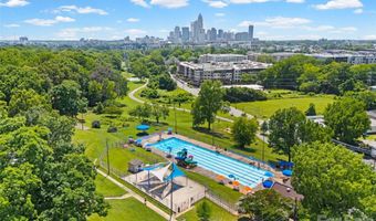 4017 Plaza Row Ct, Charlotte, NC 28205