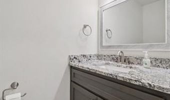 2152 E 430 Rd, Adair, OK 74330