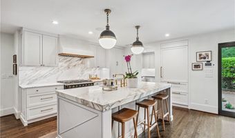 337 Broadland Rd, Atlanta, GA 30342
