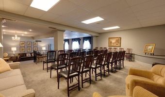 552 N Main St, Akron, OH 44310