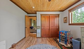21807 E Doyle Rd, Cataldo, ID 83810