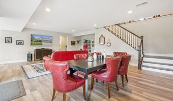 102 PHOEBE Ct, Lake Frederick, VA 22630