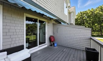 469 North Ln, Bristol, RI 02809