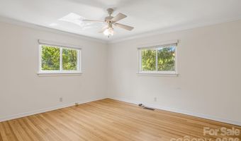 78 Grovewood Rd, Asheville, NC 28804