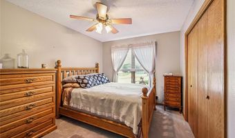 405 D Ave, Atkins, IA 52206